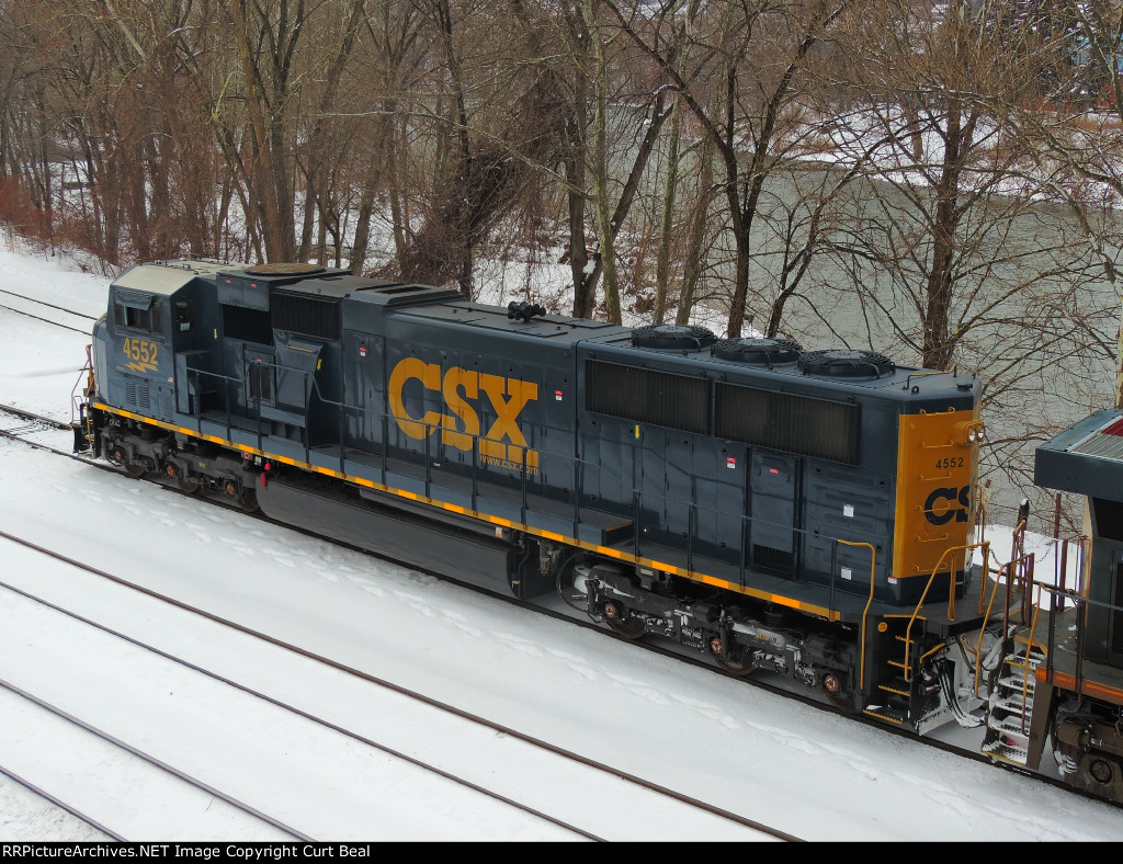 CSX 4552 (2)